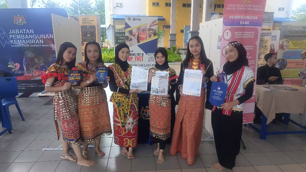Promosi Wilayah Sarawak